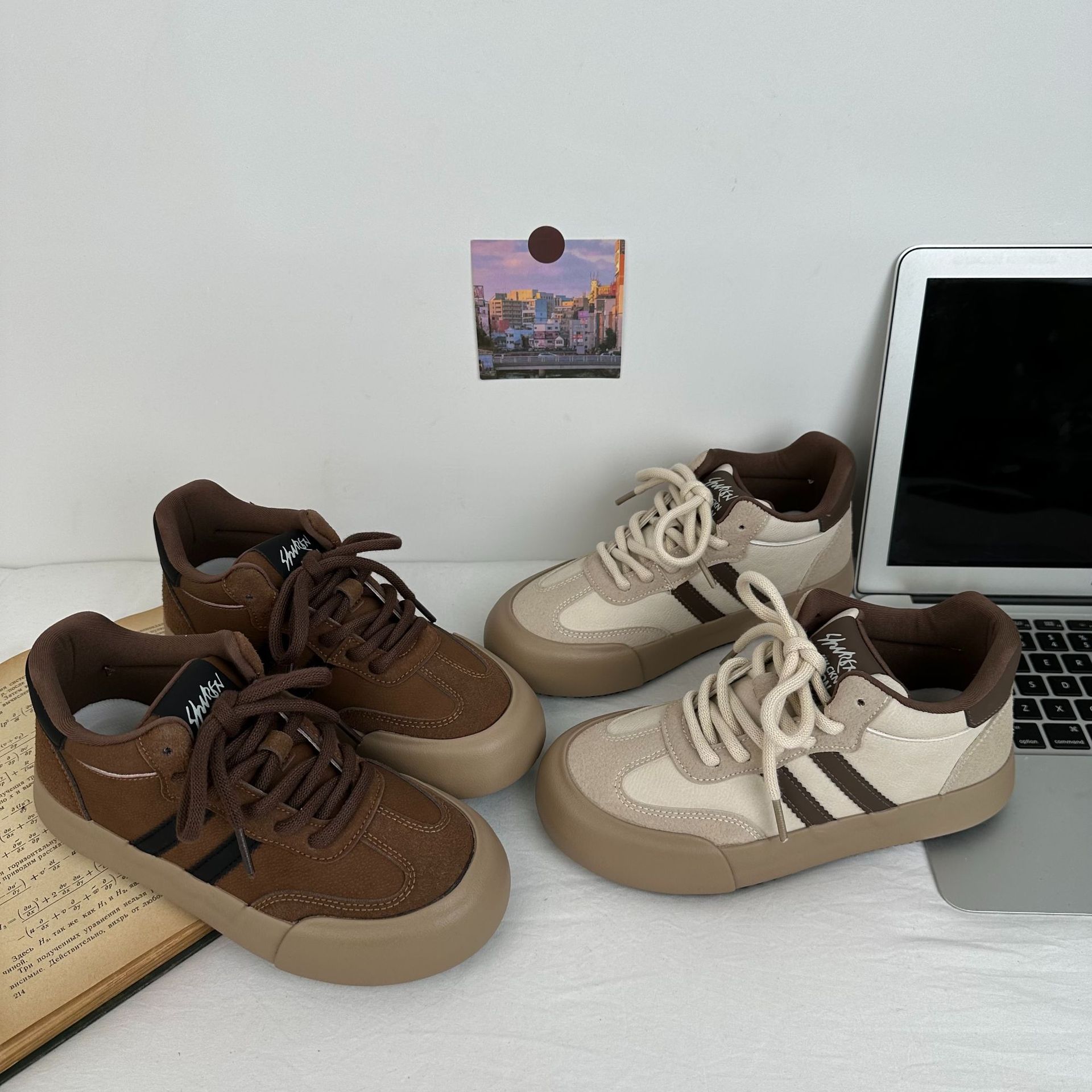 Zapatos Maillard estilo Hong Kong zapatos de entrenamiento alemán 2024 nuevos zapatos casuales de algodón zapatos de estudiante zapatos de invierno 6588 generación