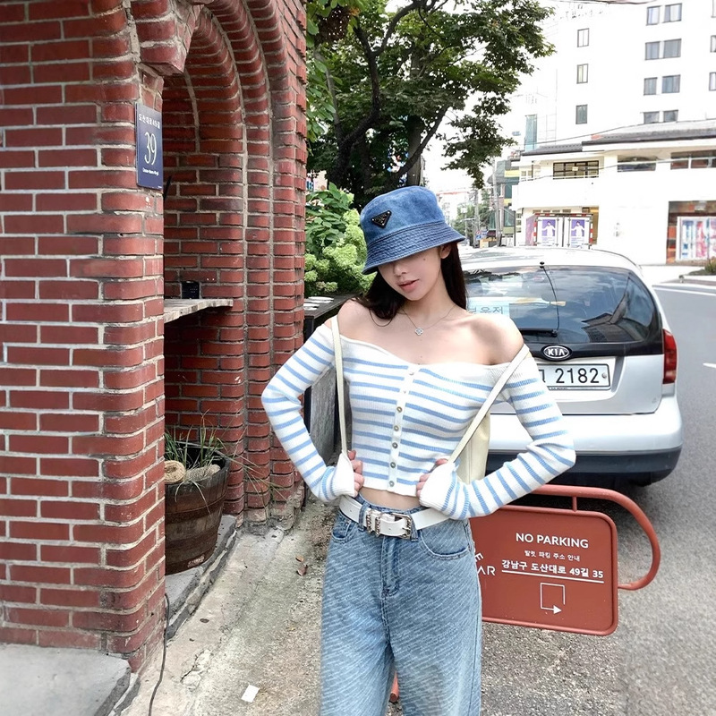 [Sunlight Island] Striped Knit Sweater Women's Spring off-shoulder Slim-fit Short Base Top