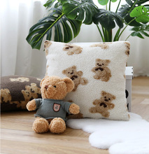 韩式现代简约可爱小熊抱枕现代简约靠垫套客厅靠枕飘窗抱枕
