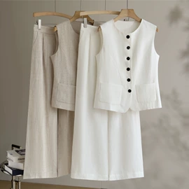 小西装;半身裙;女式毛呢外套