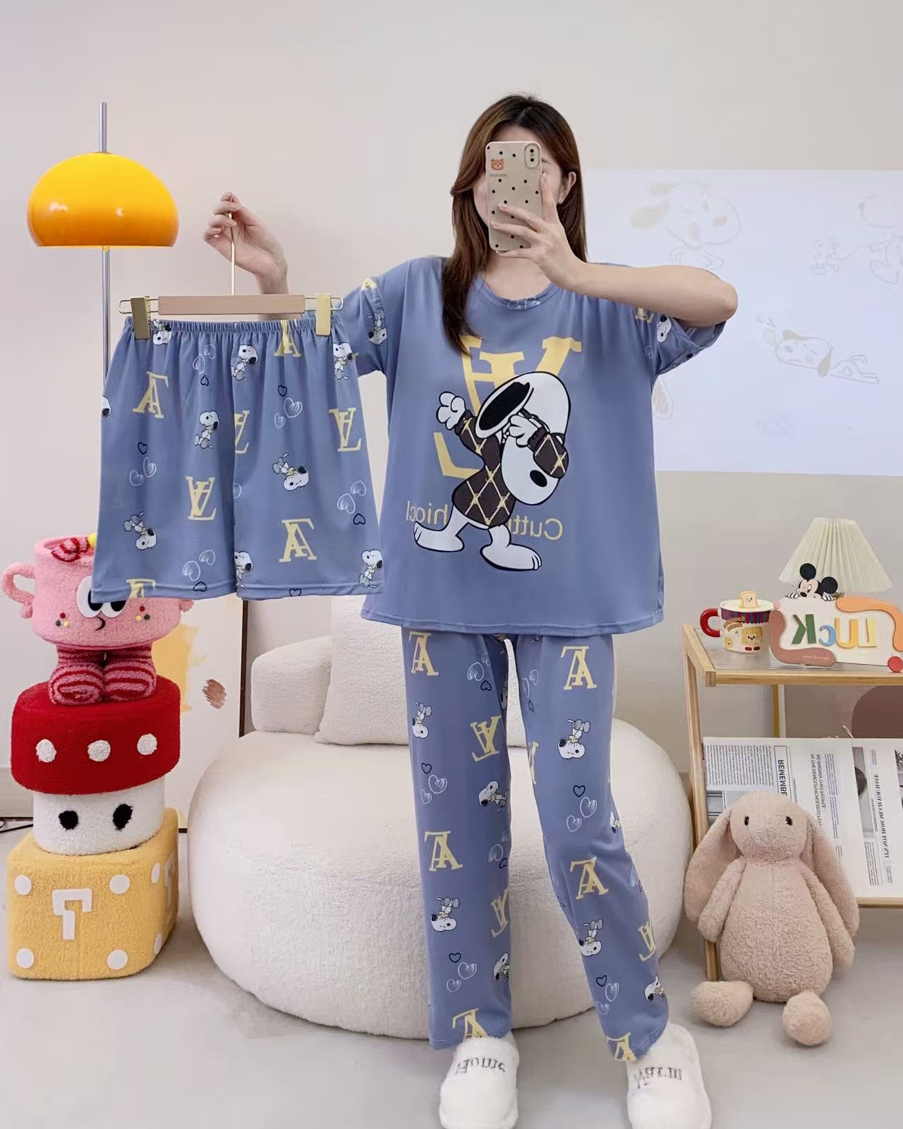 Pijamas de verano transfronterizos pijamas de leche de seda de tres piezas set de dibujos animados comercio exterior ropa para el hogar pantalones de mangas cortas lindos