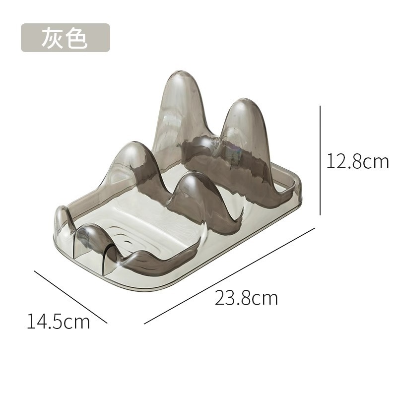 台所の二重の鍋の蓋の棚のテーブルの上で穴を開けないで座っている棚の鍋のシャベルのスプーンの水切りの棚のまな板の棚を置いて棚を置きます。|undefined