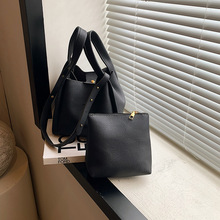 新款荔枝纹水桶包大容量上班通勤女包简约单肩斜挎包手提菜篮子包