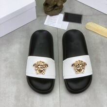 2025夏季新款男士金属头拖鞋 尼日利亚 越南柬埔寨休闲沙滩一字拖