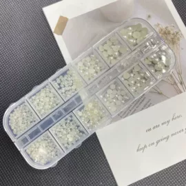 美甲饰品;其他美甲产品;美甲笔