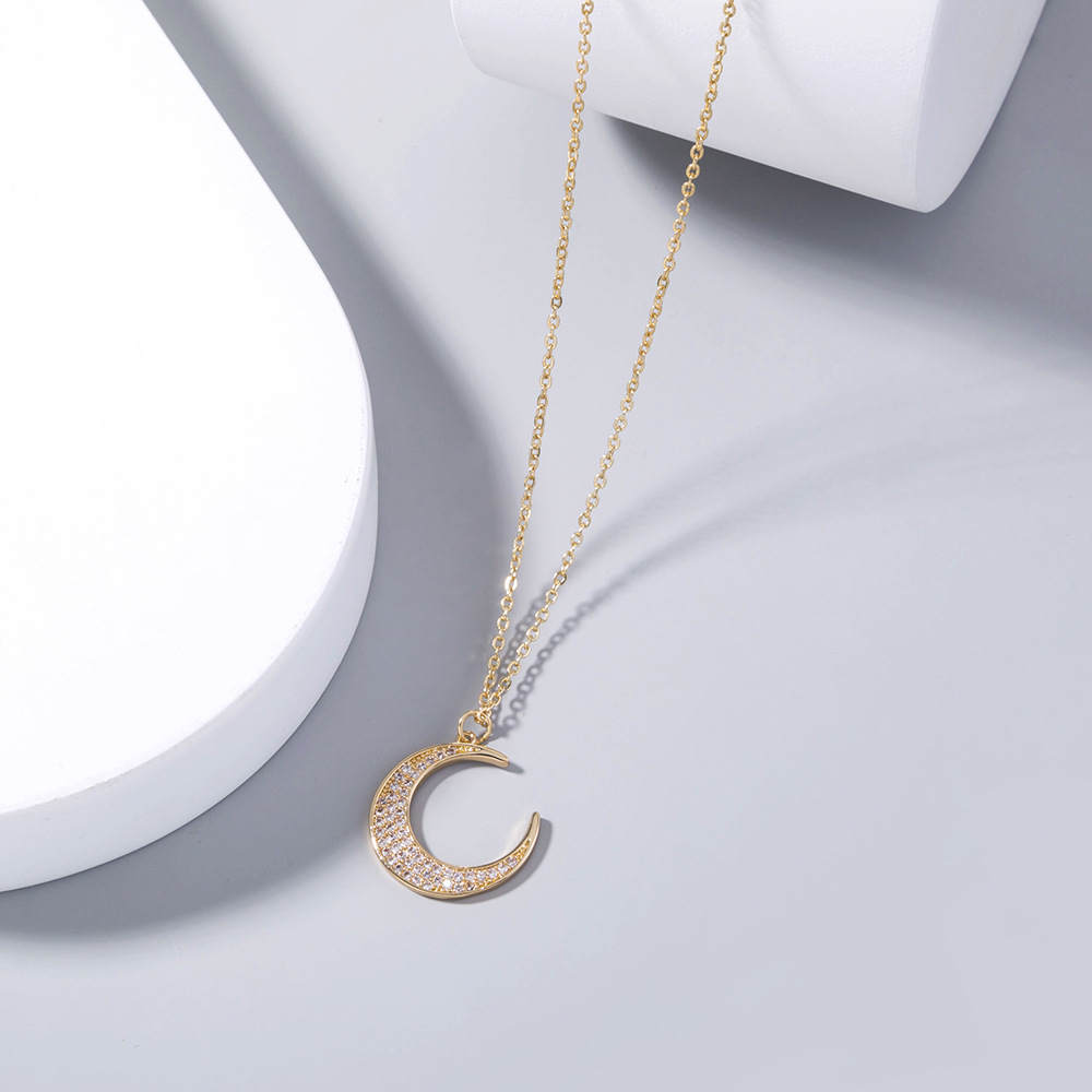 European And American Hot Selling Ins Style Necklace Simple Classic Moon Pendant Copper Zircon Clavicle Chain Accessories display picture 4