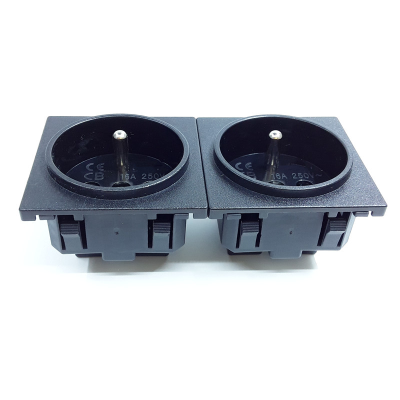 厂家直销批发法规电源工业插座长脚法式工业插座卡式法规插座