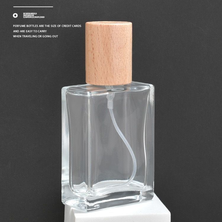 30ml 50ml透明方玻璃香水瓶 电化铝喷雾香水瓶 木盖