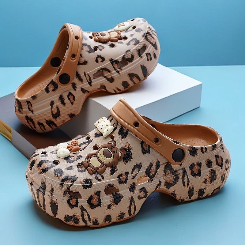 Croc Shoes 2025 Summer New Women's Leopard Print Casual Daily Non-Slip Heightening Thick-Soled Baotou Sandals for Women