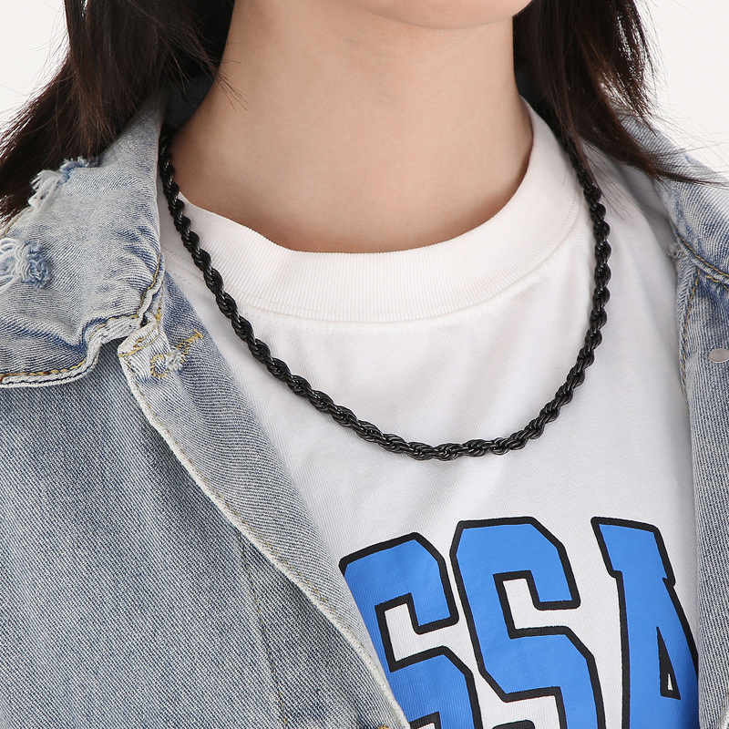 Simple Style Style PVD Coated 18K Gold Plated Geometric Titanium Steel Simple Style Waterproof Non Tarnish Necklace