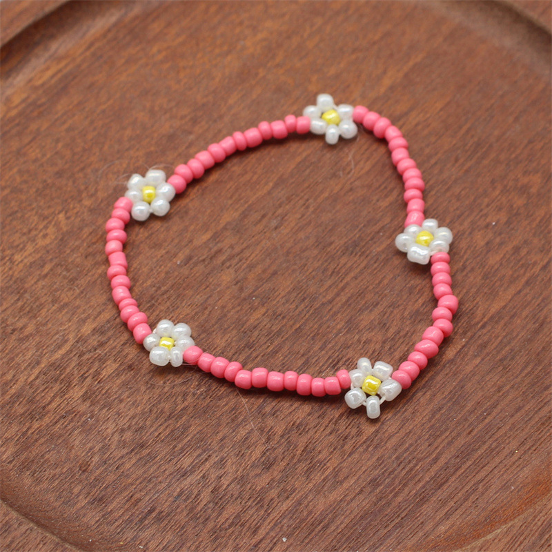 Retro Flower Beaded Women's Bracelets 1 Piece display picture 2