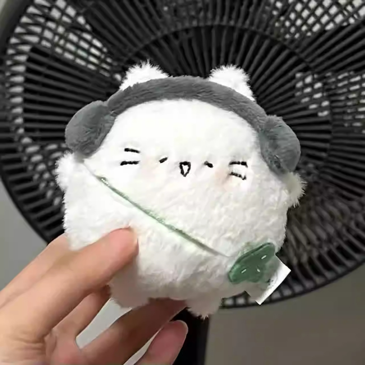 Adorable gato gordo huevo de cuatro hojas gato muñeca colgante de peluche super bolsa lindo libro colgante llavero colgante