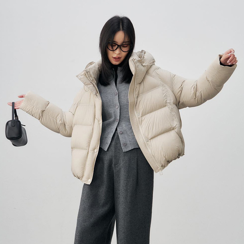 Winter Short 90% White Duck down High-Puffiness Puffer Jacket for Petite Women, Thickened Loose Bread-Style Coat Trendy