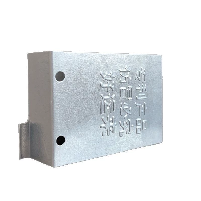 Монтаж деревянной двери фиксированный соединительный железный лист, снятие артефакт двери и окна экономит время и усилия