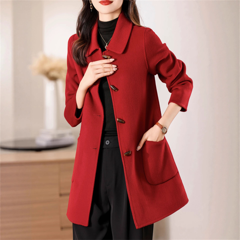 Double-Sided Woolen Outwear Women's Mid-Length Age-Reducing 2025 New Autumn and Winter Horn Button Lapel Woolen Outwear Double-Sided Woolen Outwear Women's Mid-Length Age-Reducing 2025 New Autumn and Winter Horn Button Lapel Woolen Outwear
