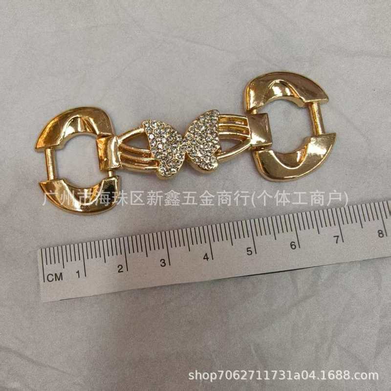 广州新鑫五金商行批发  蝴蝶造型五金服装服饰配件 装饰扣 简约风|undefined