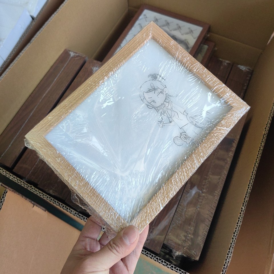 メーカー卸売りフォトフレーム子供の頃の思い出照明フレーム充電タッチ小夜灯学生プレゼントクリエイティブプレゼント