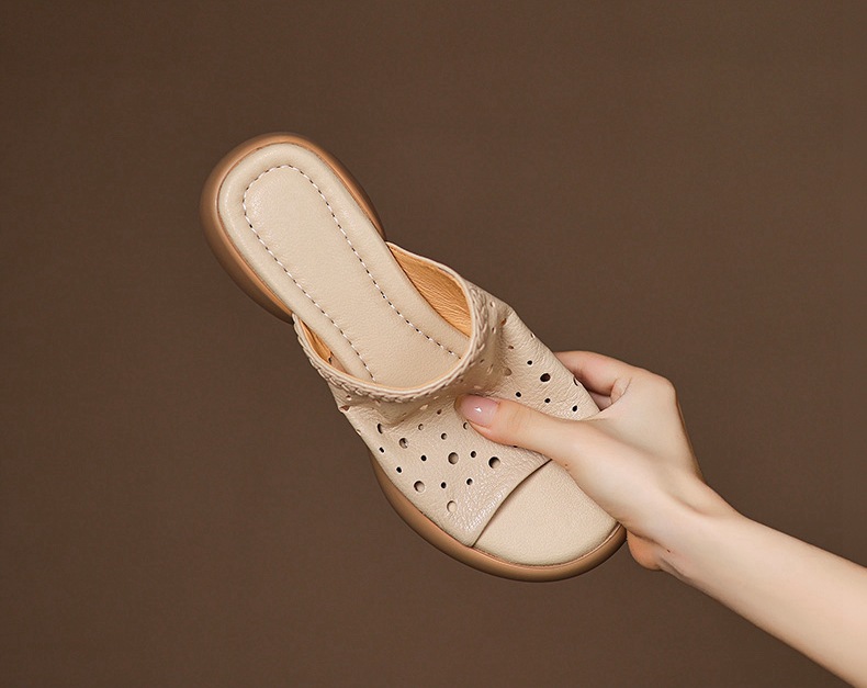 Dép sandal nữ quai chữ V đế dày da cừu mềm đi biển — đen chi tiết 1