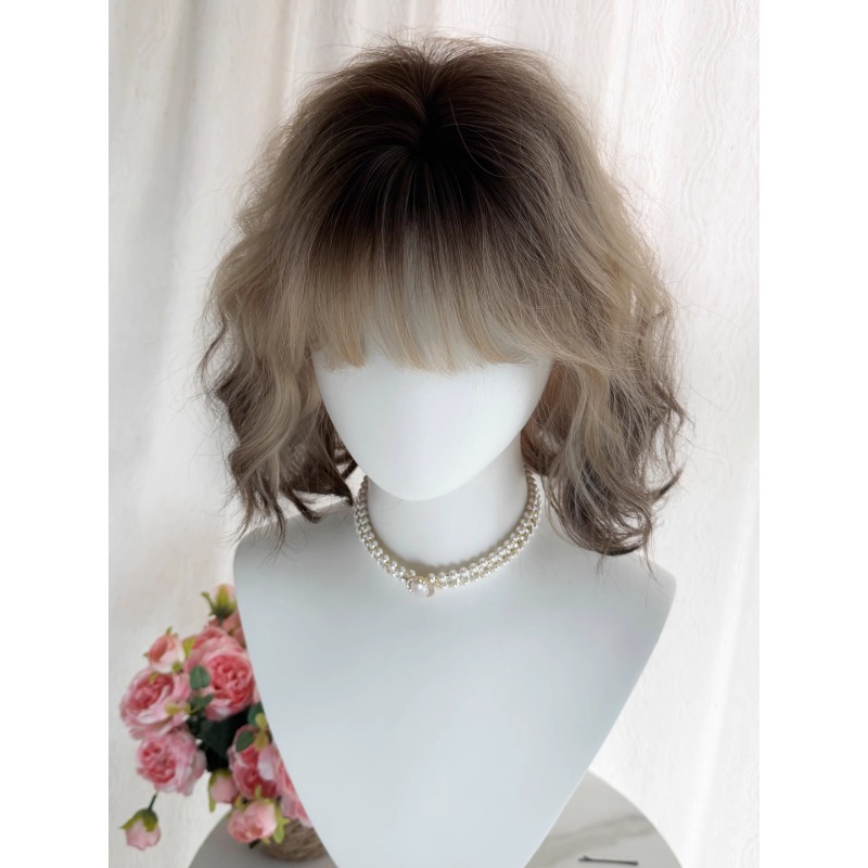 Peluca Connie [Muñeca Siam] Peluca de pelo corto para mujer, estilo París con degradado en oro negro, pelo rizado diario con lana
