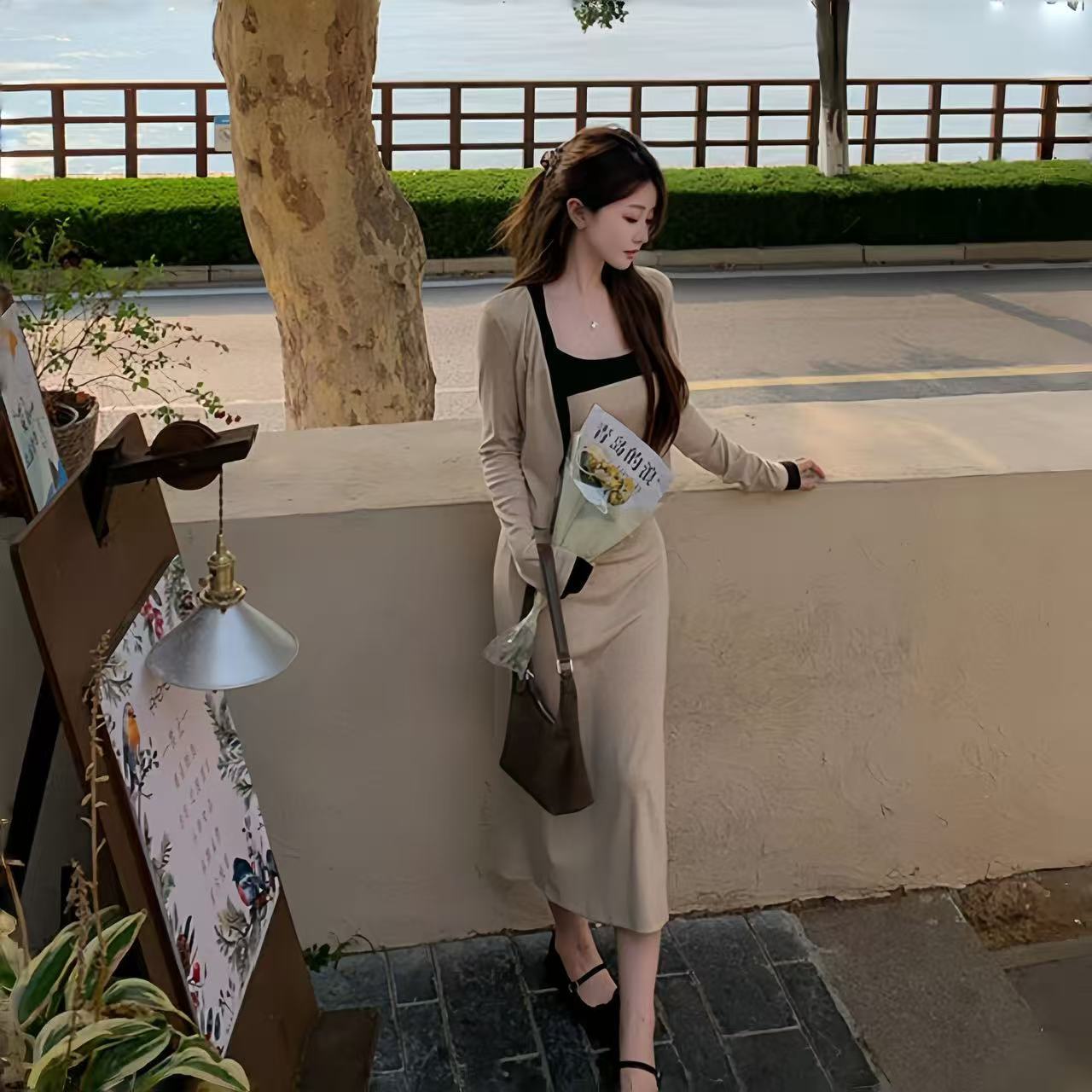 秋季法式气质撞色吊带裙套装早秋长袖开衫设计感收腰显瘦连衣裙子