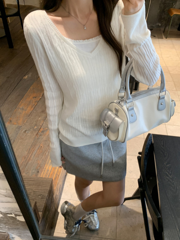 白色V领设计感麻花针织长袖女2025秋季新款宽松显瘦慵懒风上衣|undefined