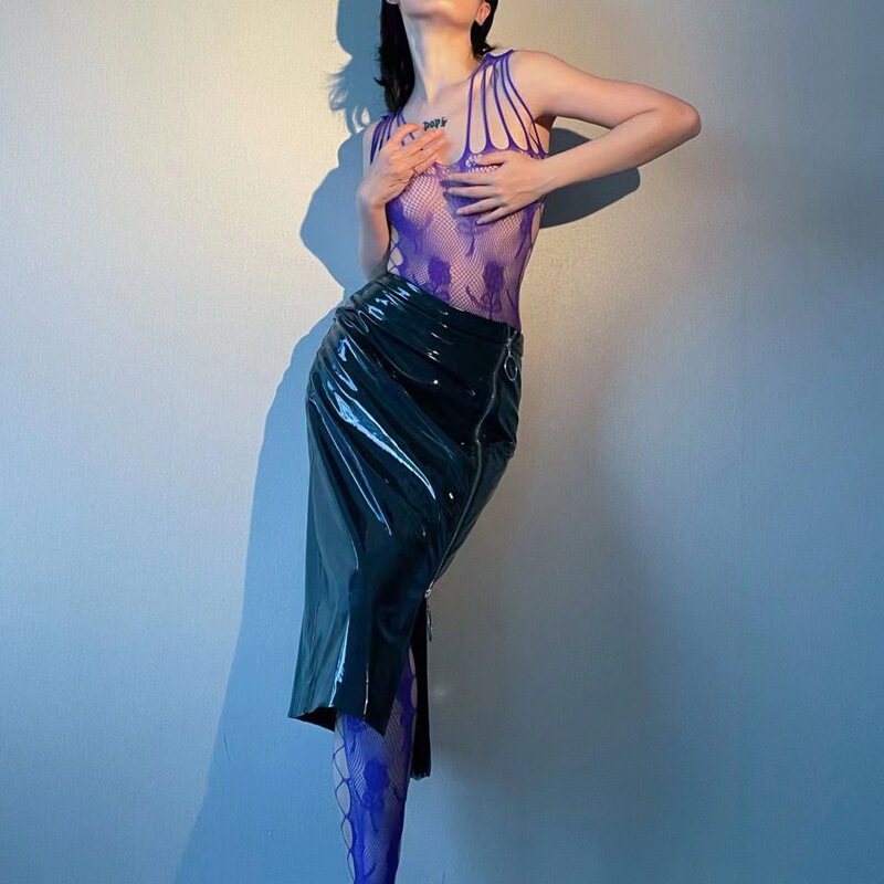 Color Silk Stockings Sexy Temptation Hollow Bundle One-piece Fishnet Stockings Large Size Rose Pattern Jacquard Pantyhose