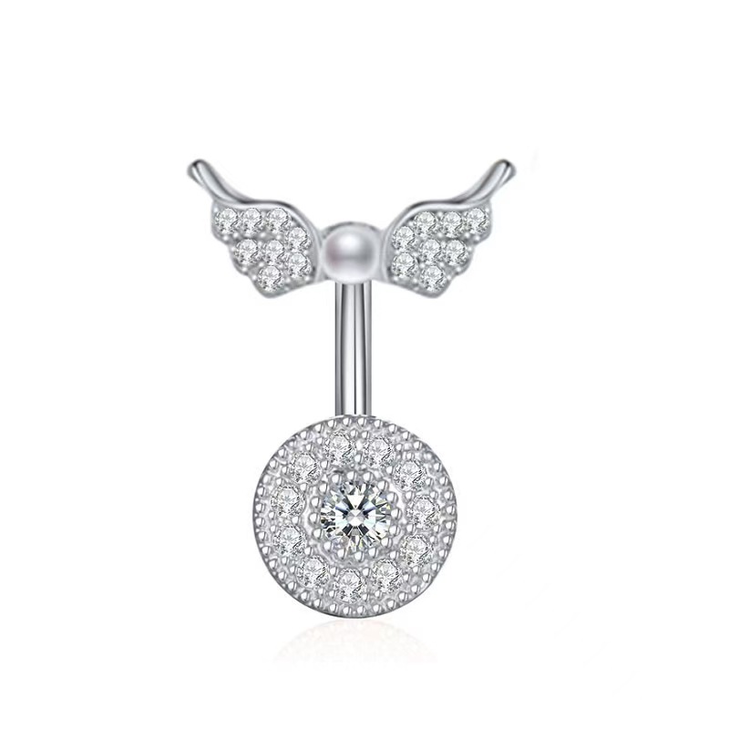 Silver pointed spike labret stud material detail