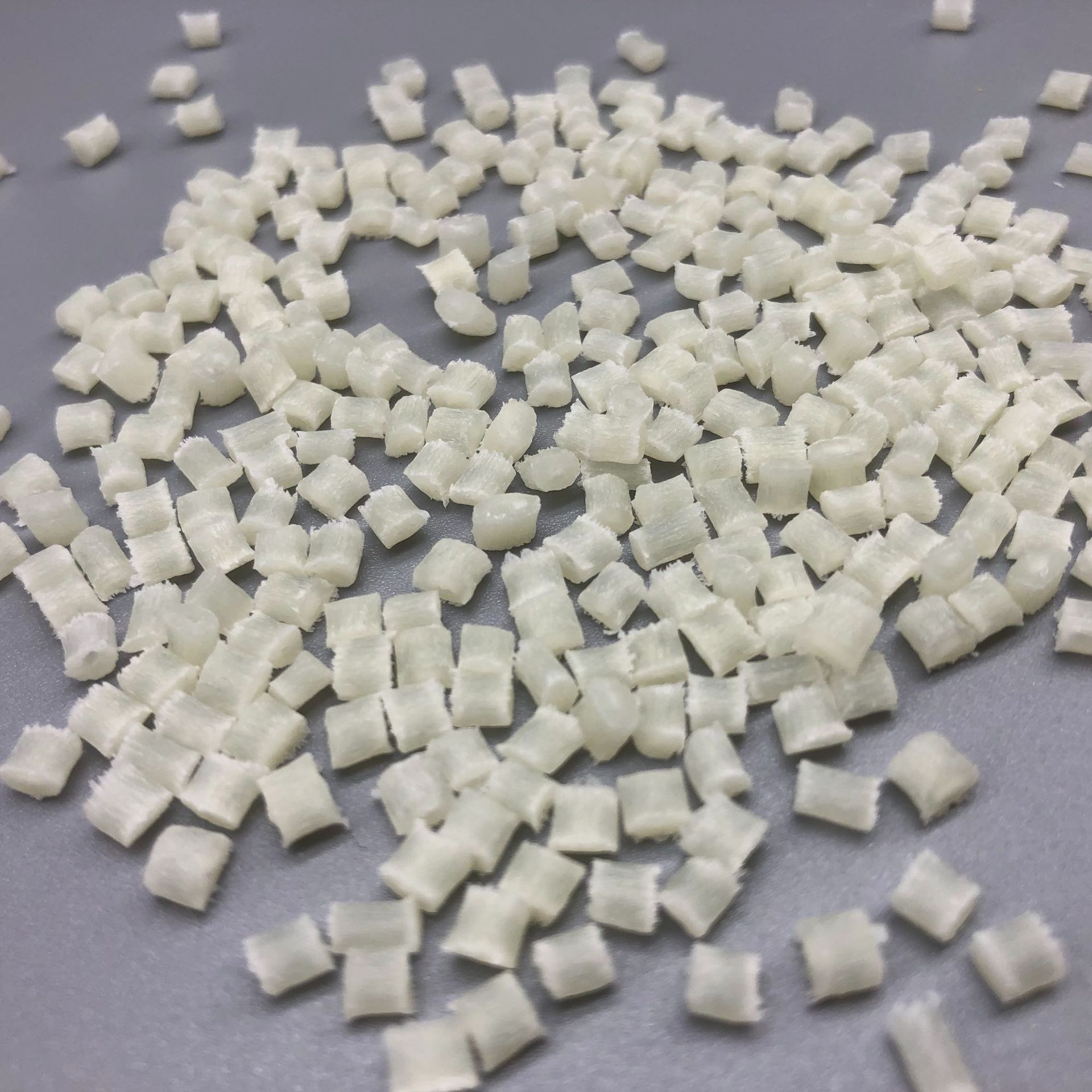 PA66-30GF  表面好 高刚性 好成型