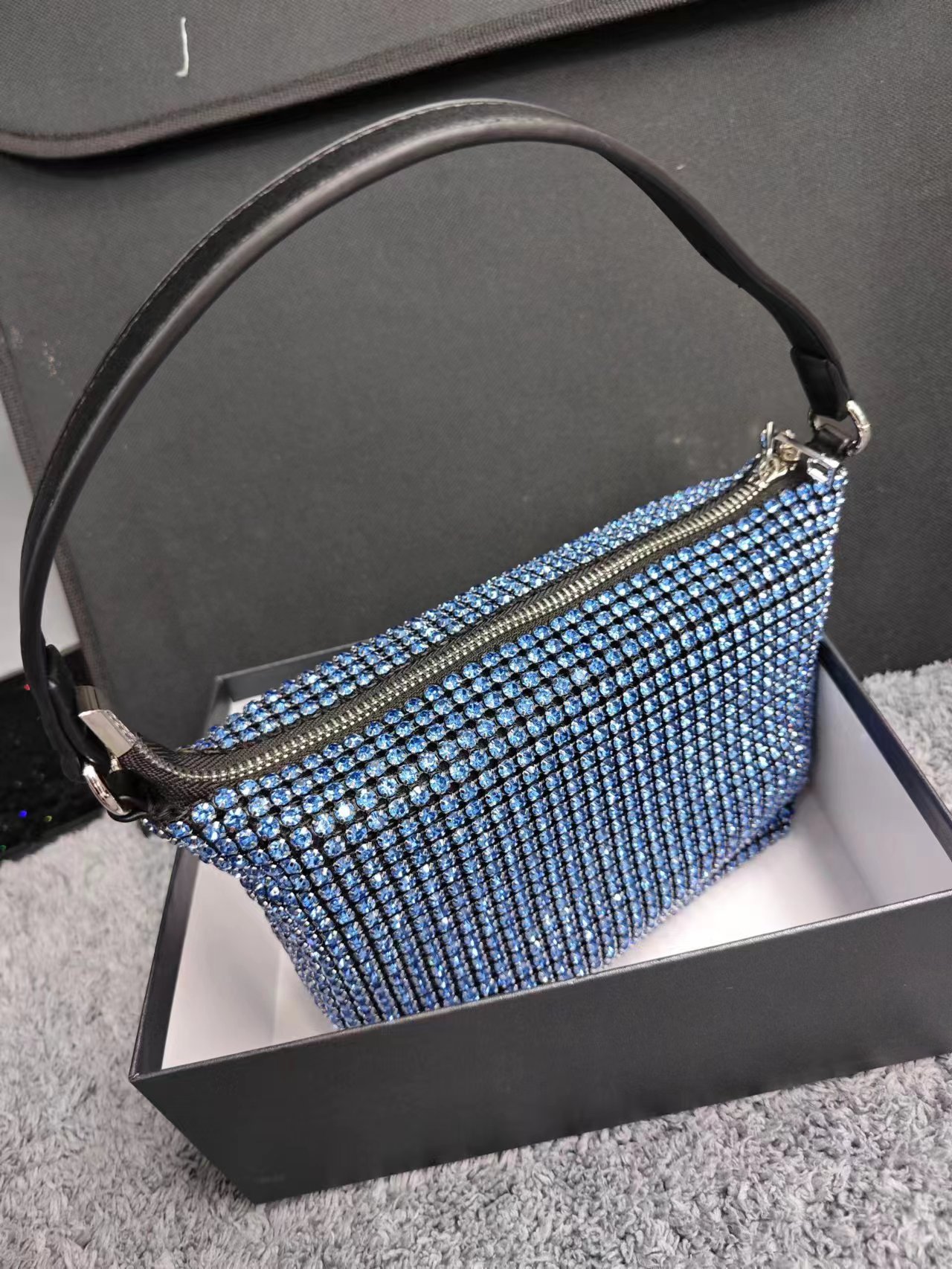 Designer Sparkling Full Diamond Bag, Niche Luxury Rhinestone Handbag, High-End Texture Evening Clutch For Women - Thumbnail 8