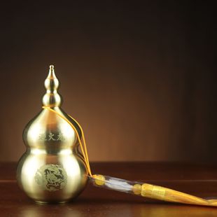 Brass Fire Dragon bottle yellow tassel Fire Dragon bottle Home Office brass decoration factory wholesale