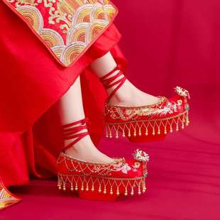 Original Chinese-Style Embroidered Wedding Shoes with Tassels, Ancient Style Xiuhe Height-Increasing Bridal Shoes, Flower Pot Sole Princess Shoes for Women
