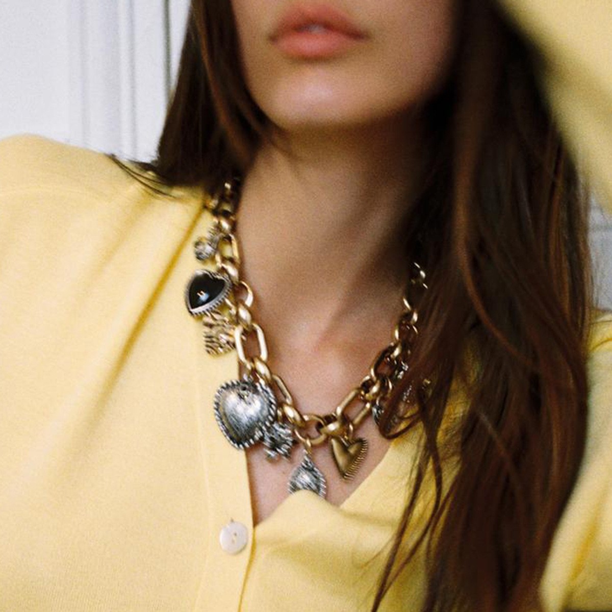 Za Exaggerated Retro Heart-Shaped Flower Pendant Necklace with Rhinestones, Alloy Thick Chain Clavicle Chain, Heart Flower Retro Style