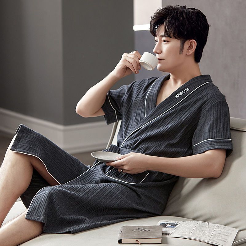 Verano de los hombres de algodón de manga corta delgada de estilo japonés de media longitud de los hombres más tamaño Albornoz pijamas de verano