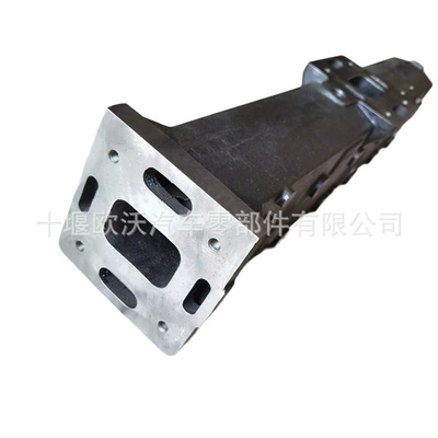 Exhaust Manifold 3922423 – Exhaust manifold