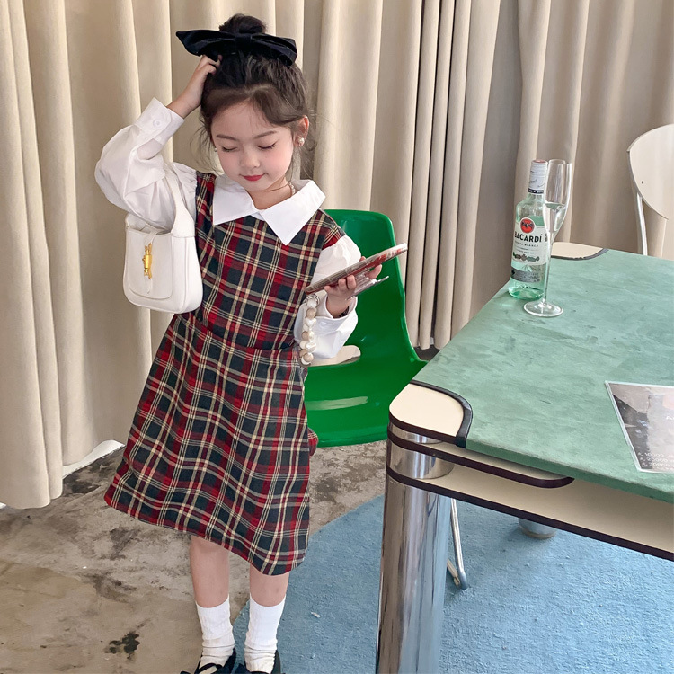 Vestido DE LOS NIÑOS 2024 primavera nuevas niñas vestido de camisa a cuadros sin espalda Medio y grandes niños niñas estilo universitario vestido falda