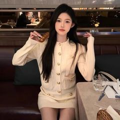 小香学院风连衣裙子2025新款女秋冬小个子感一套入冬千金穿搭