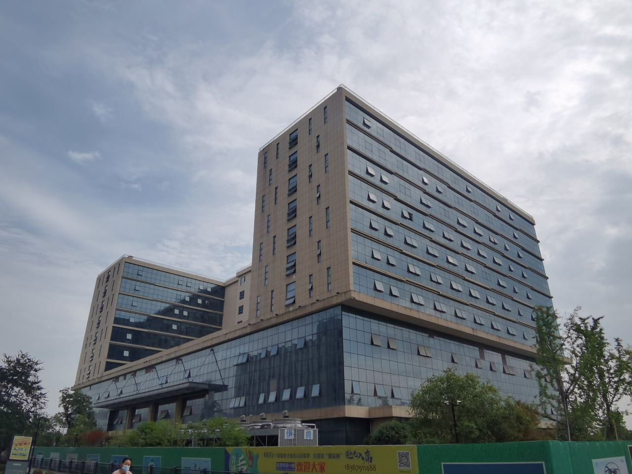 O1CN01aPscel1kFa3wKvEIo_!!2214423064654-0-cib.jpg?__r__=1660377678460