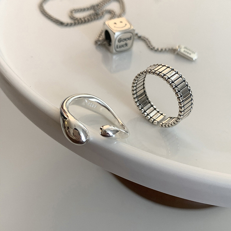 Designer Zircon Ring For Women Fashionable Matte Stacking Ring_voghion.com