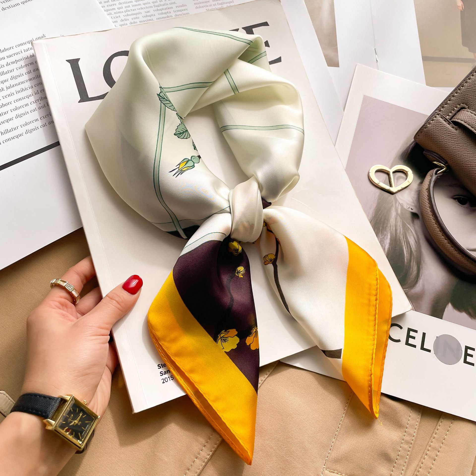 기름 종이 우산과 녹색 만두