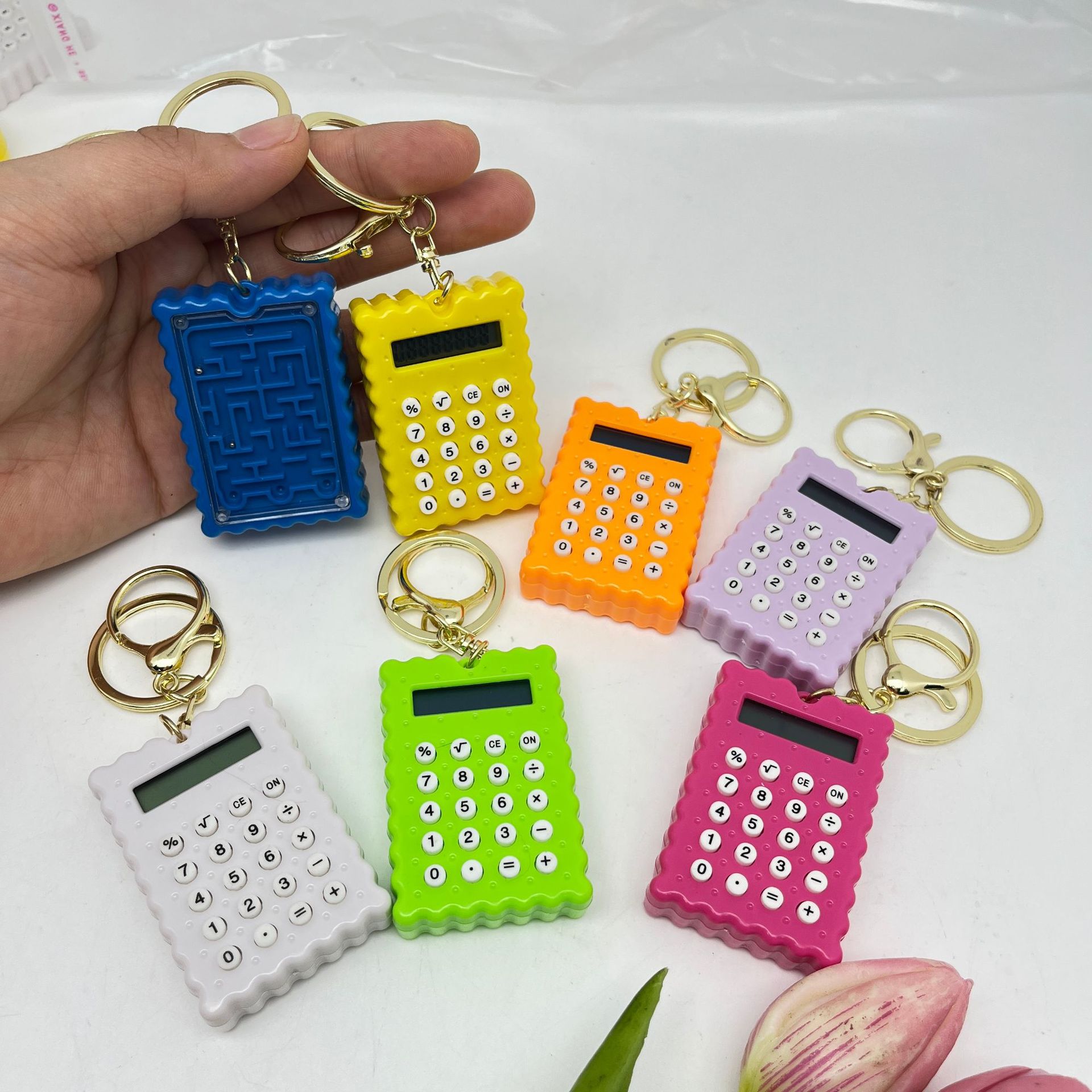 带迷宫游戏计算器创意解压带钥匙扣学生计算器文具用品方便携带
