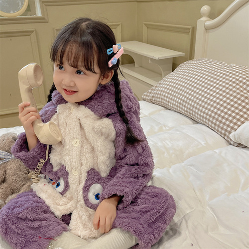 秋冬儿童法兰绒家居服韩系女童卡通珊瑚绒加厚睡衣套装保暖居家服