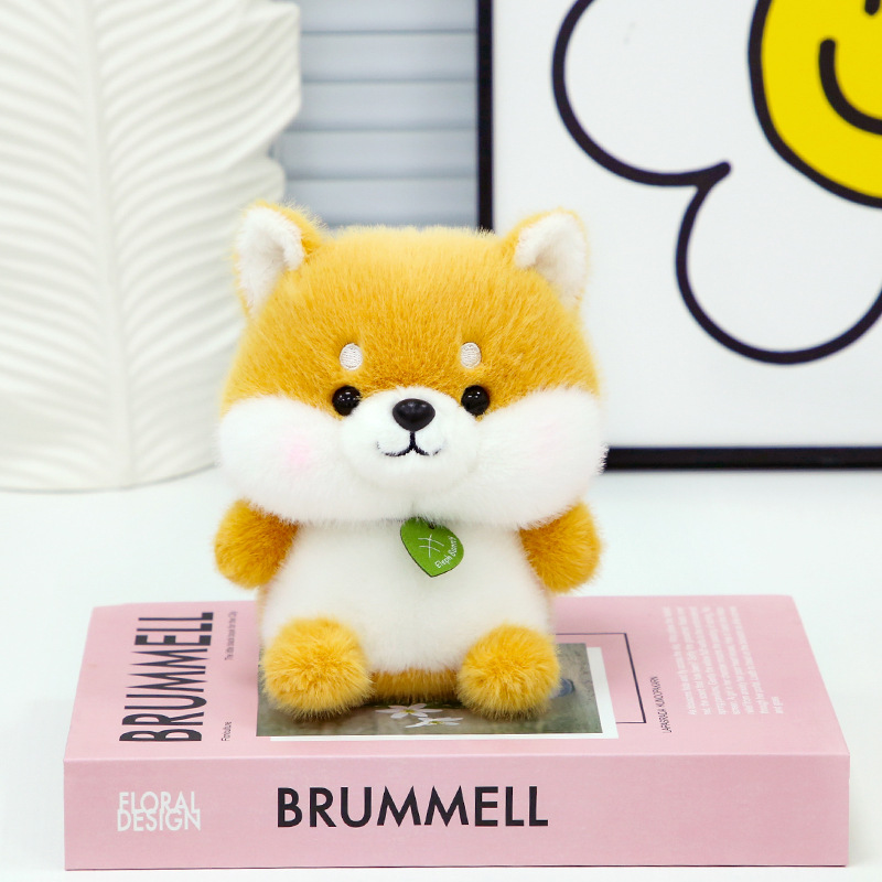 Nuevo compañero de mesa serie dibujos animados lindo peluche panda conejo simulación muñeca fiesta muñeca al por mayor