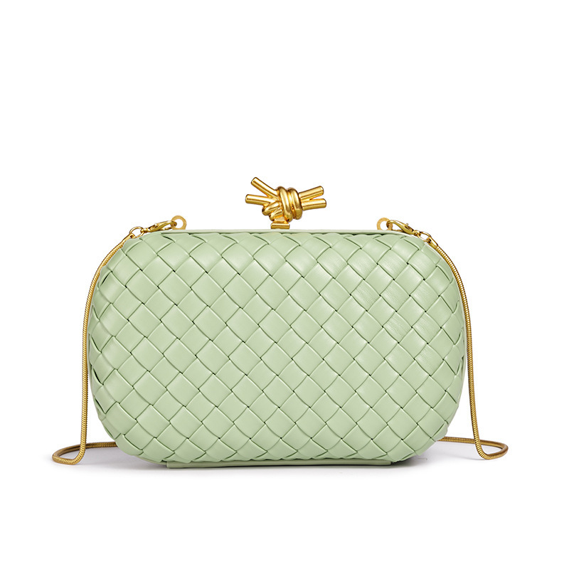 2025 New Luxury Style Machine-Woven Chain Clutch Bag, Fashionable Evening Commute Box Bag, Single Shoulder Crossbody Bag 2025 New Luxury Style Machine-Woven Chain Clutch Bag, Fashionable Evening Commute Box Bag, Single Shoulder Crossbody Bag
