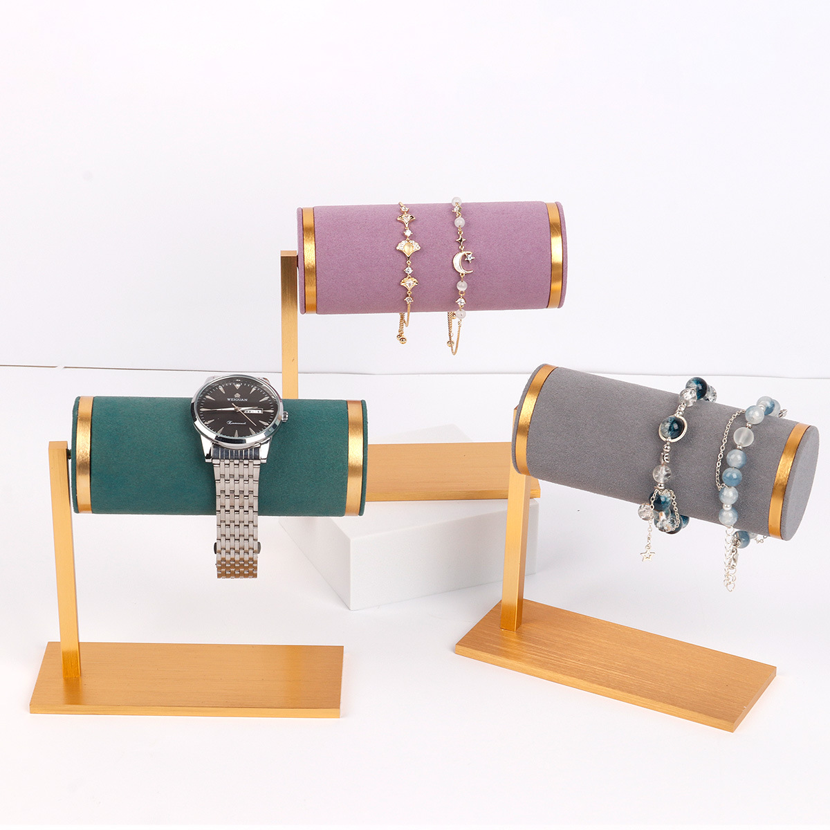 ���������������ֱ��������ε�׹��ָ��׹���鱦��̨����չʾ����