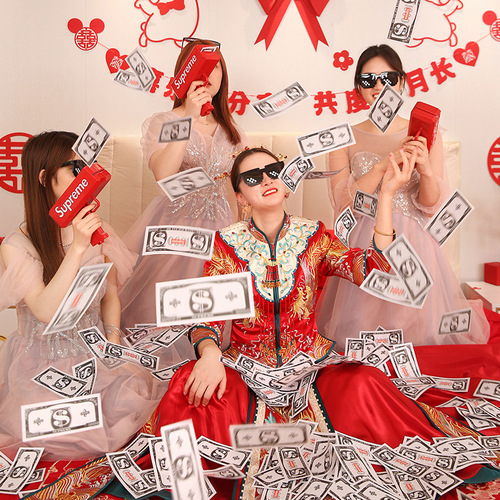Bridesmaid photo money spray gun wedding reception money gun game wedding props chopsticks money machine door blocking spit machine