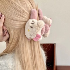 趣味のかわいいケイティのぬいぐるみは両面のkittyの猫のサメを挟んで後頭部を挟みます。