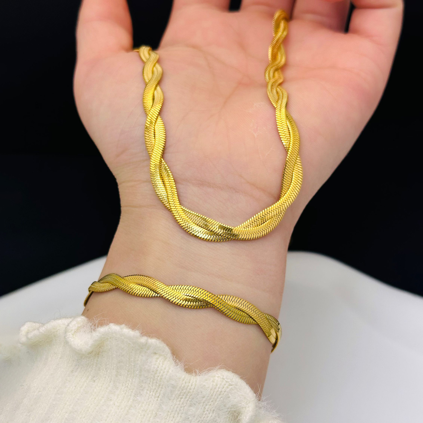 Nicho de diseño de cadena de clavícula de acero inoxidable trenzado de dos hebras pulseras de oro 18K collares joyas de tobillas para mujeres