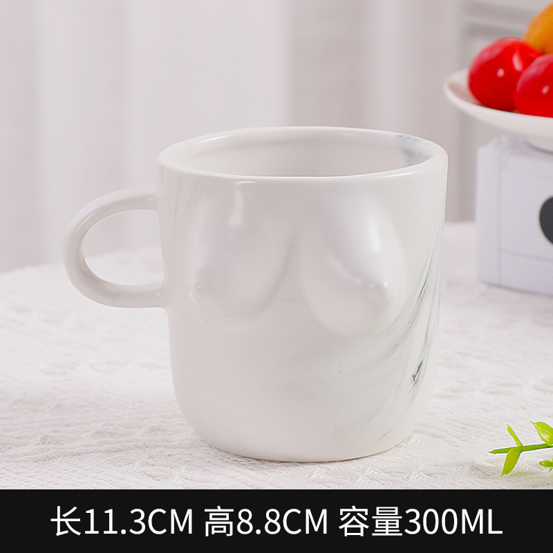 Taza de cerámica creativa de estilo INS taza de desayuno lindo pellizco diseño creativo de nicho regalo de vacaciones nuevo