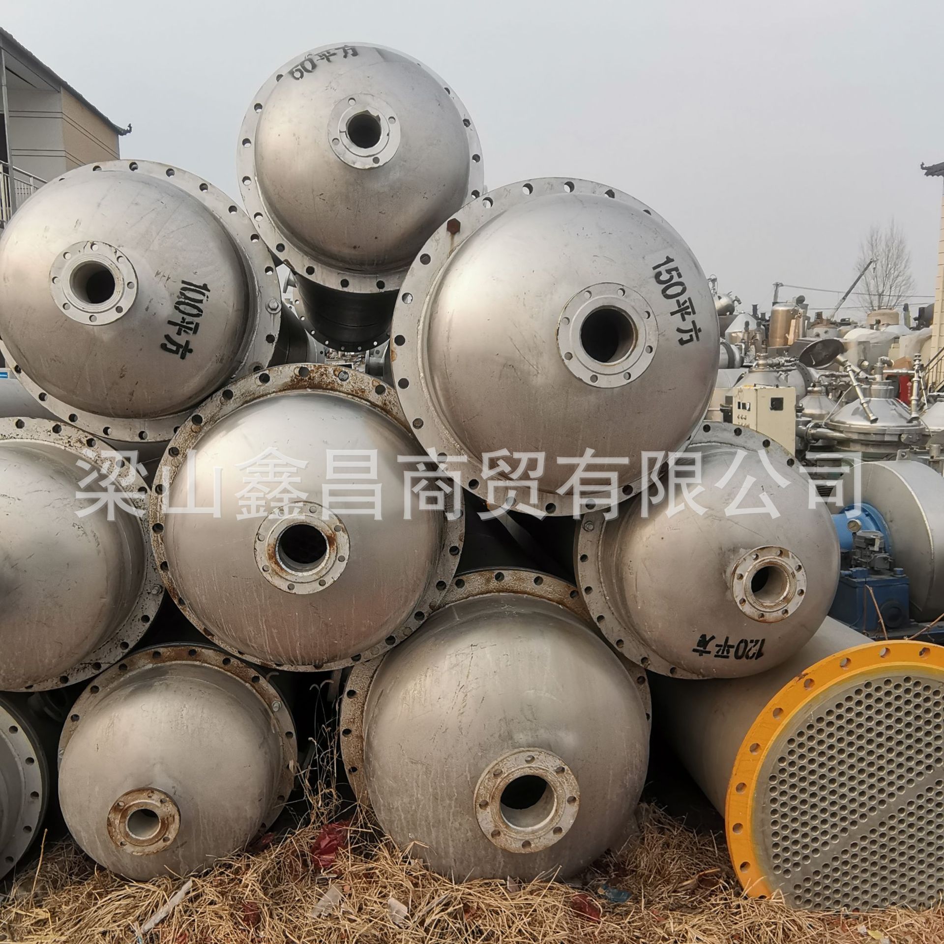 九成新100平方库存不锈钢列管换热器80平工业冷凝器