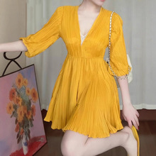 �羳���Q ���ļ���ɫV�I�B��ȹ �Ứ��߅ �����������˗l��ȹŮ